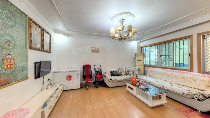 鸿瑞苑二手房实景图