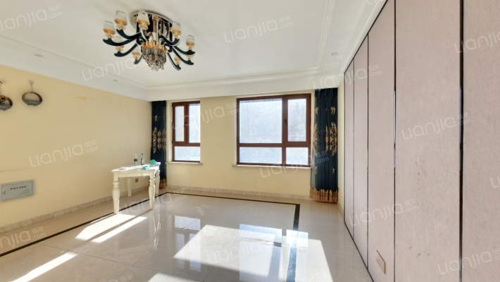 新星宇和锦·西象府小区二手房实景图