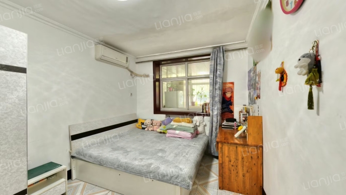 市五金公司宿舍二手房实景图