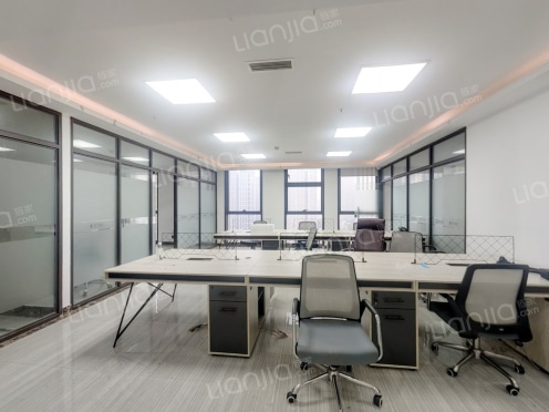 整租·龙湖时代天街 1室0厅 东南