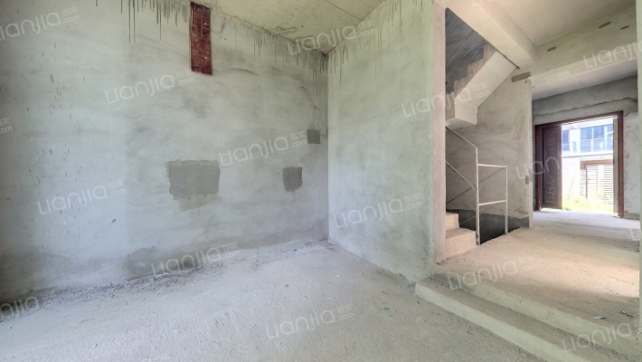 碧桂园中央半岛皇后港二手房实景图