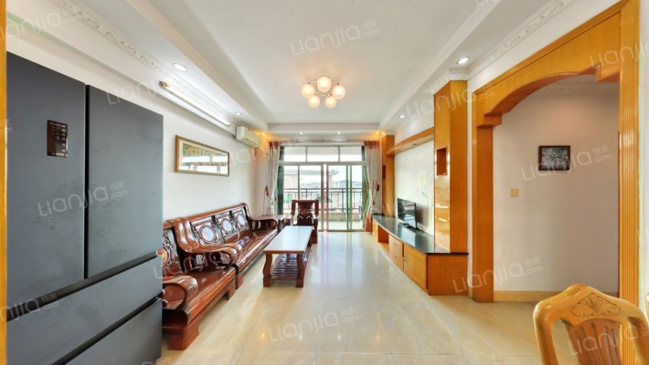 南珠花苑二手房实景图