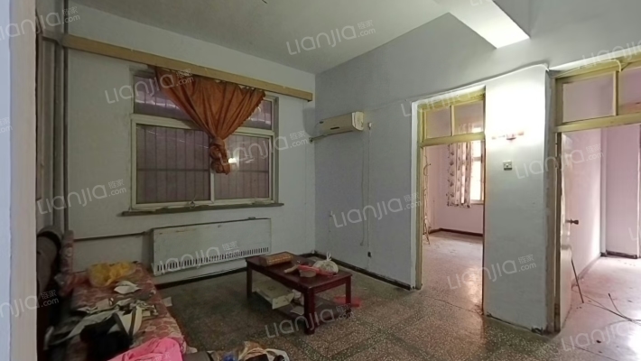 沿河路东二手房实景图