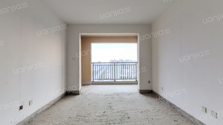 天中国际二手房实景图