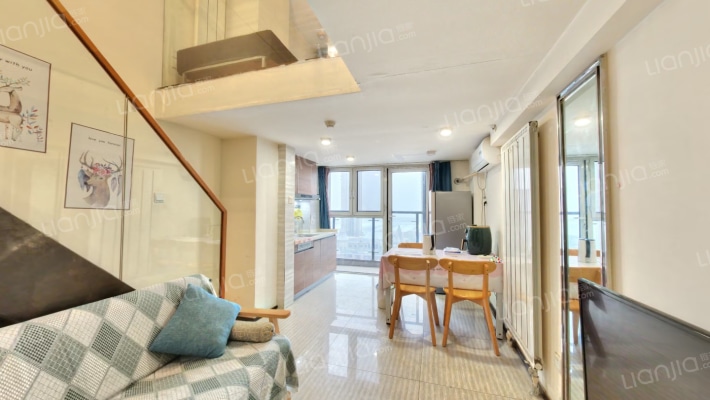 恒大滨河左岸临湖公馆二手房实景图