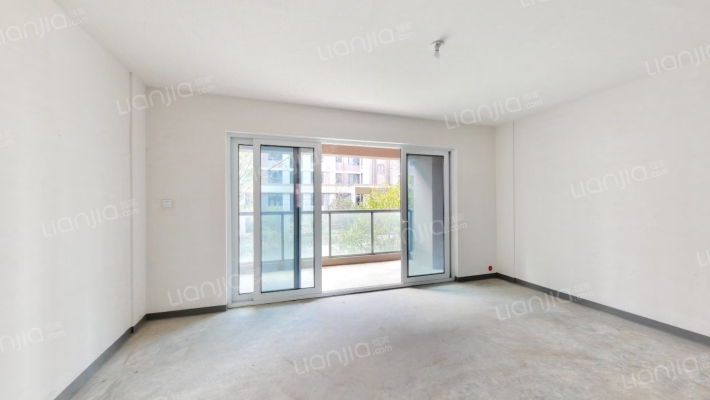 万科拾翠园二手房实景图