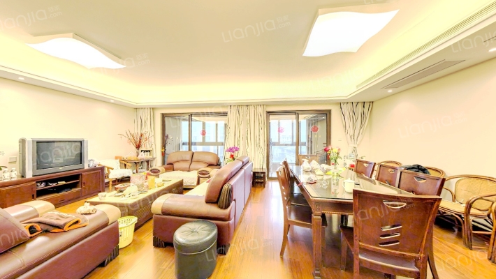 万科长风别墅二手房实景图