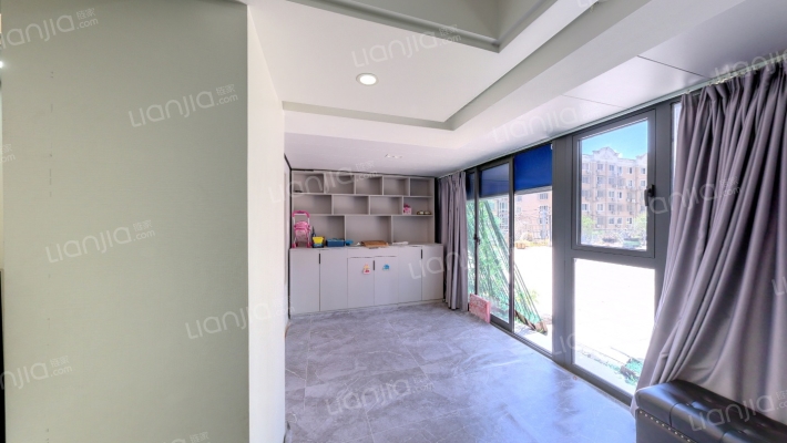 蓝田小区二手房实景图