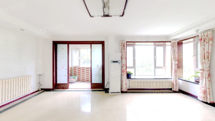 恒佳苑二手房实景图