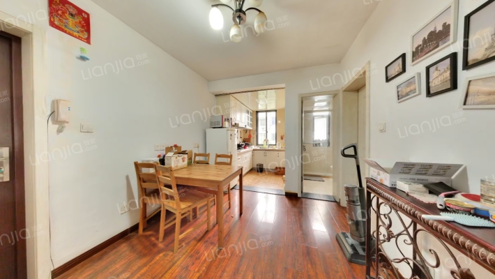 人民路222号二手房实景图