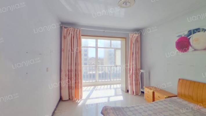 星河湾住宅楼二手房实景图