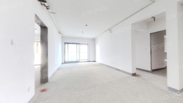 深业揽江府二手房实景图