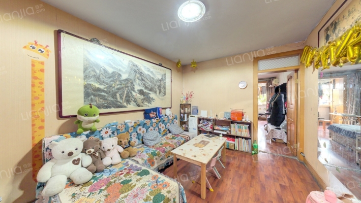 向阳胡同20号院二手房实景图