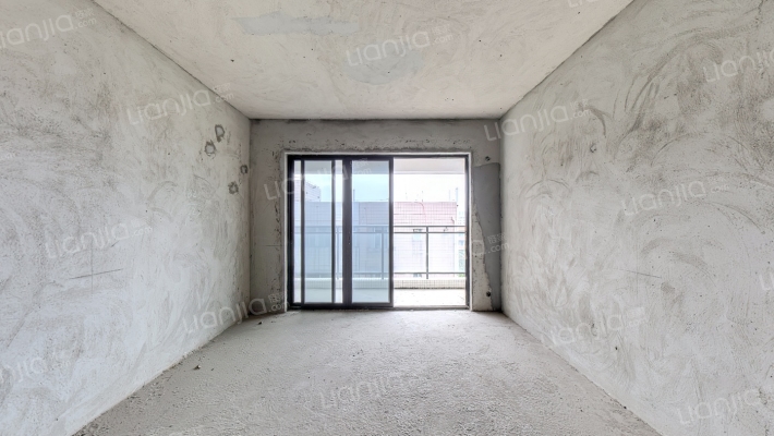 西山上筑二手房实景图