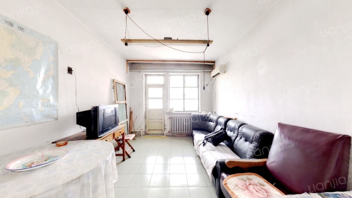 卫星家园二手房实景图