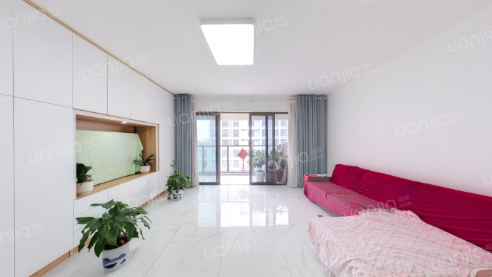 绿地湖湘中心二手房实景图