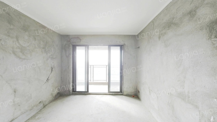 逸丰华庭二手房实景图