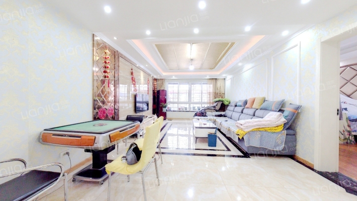 南街龙公馆二手房实景图