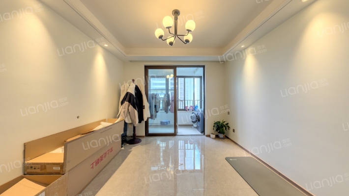 城投金地阅峯汇二手房实景图