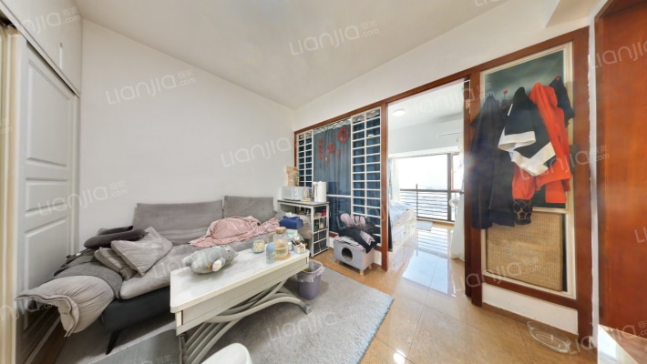 丽湾国际公寓二手房实景图