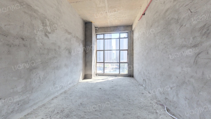 长郡旁牛津街二手房实景图