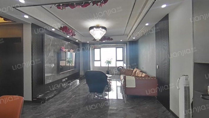 凤凰城一期二手房实景图