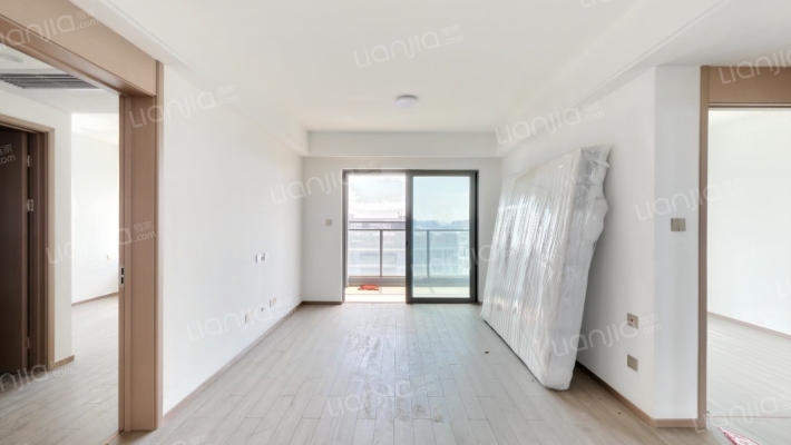 保利栖月雅园二手房实景图