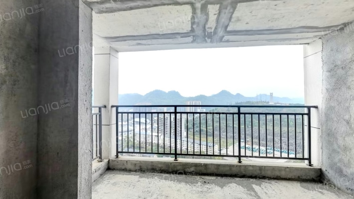 溶江学府二手房实景图