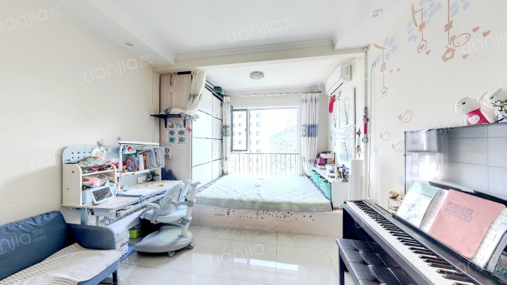 亿达天琴山二手房实景图