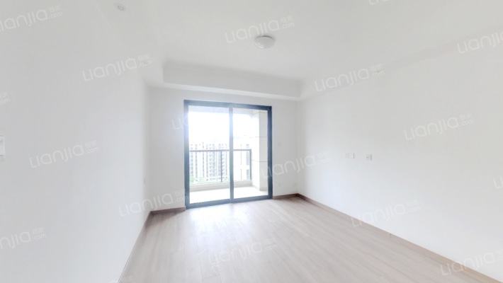 中梁旭辉国宾府二手房实景图