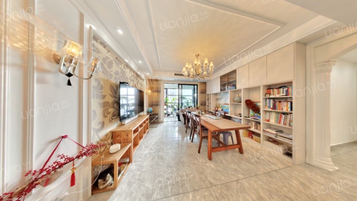 绿地海珀兰轩二手房实景图