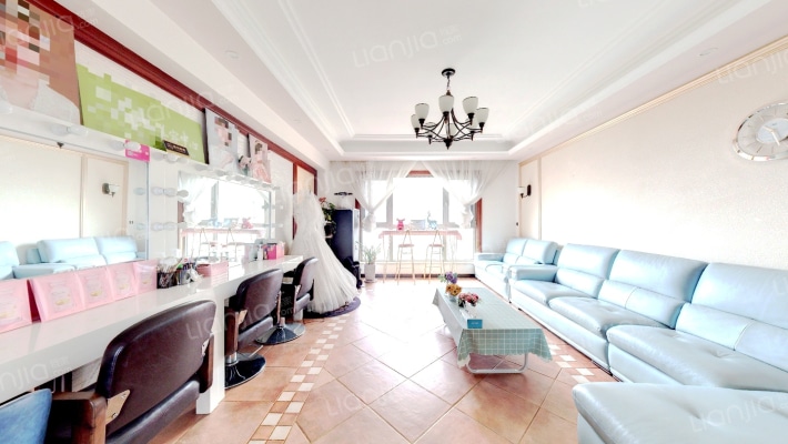 景域名邸二手房实景图