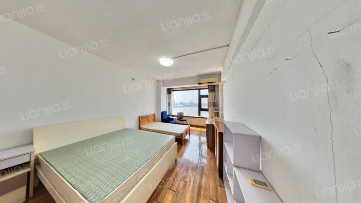 水岸帝景二手房实景图