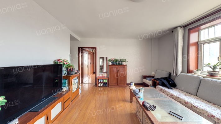 金达里二手房实景图