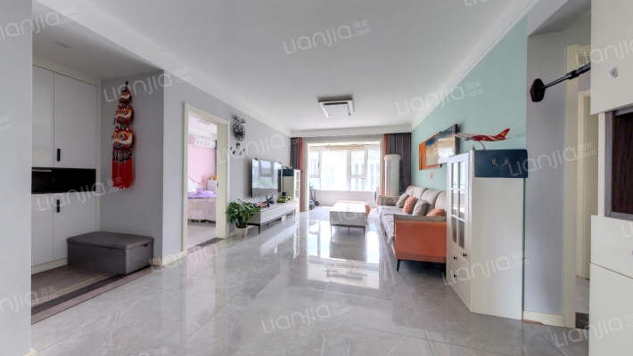 空港澜庭B区二手房实景图