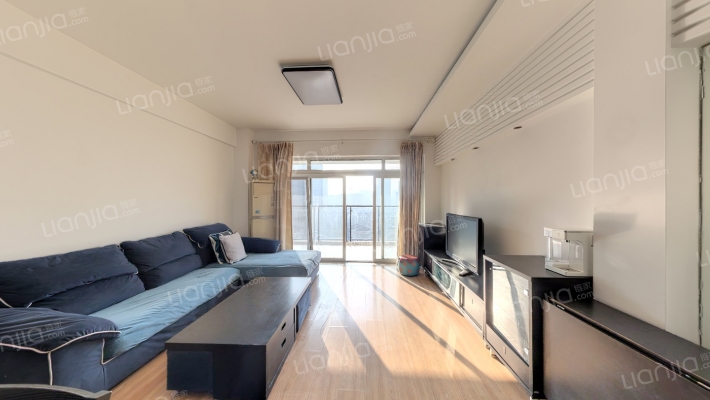 水岸风景二手房实景图