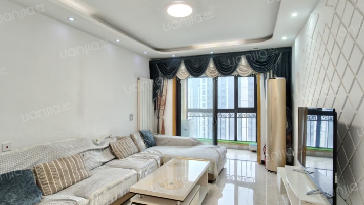 永威南樾福苑二手房实景图