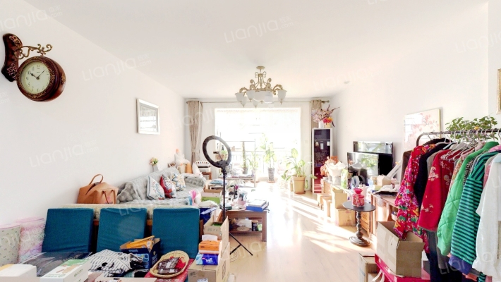 荷塘月色家园二手房实景图