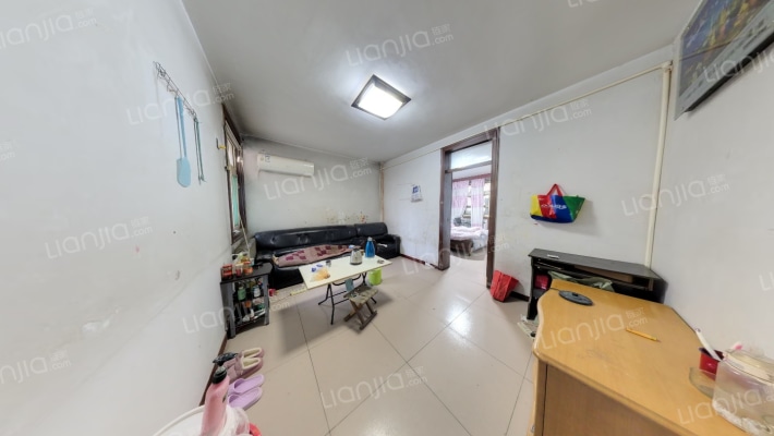 铁路小区二手房实景图