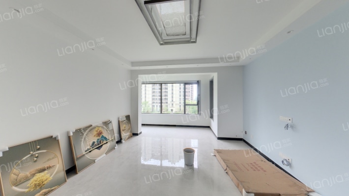 新空港孔雀城天玺二手房实景图