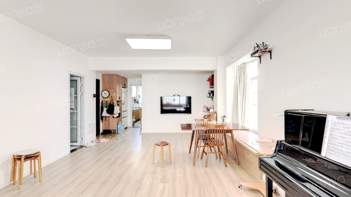 不见天二手房实景图