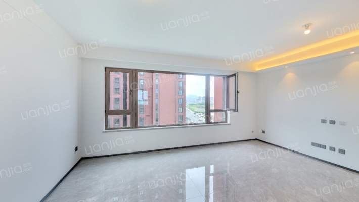 金地城A7区二手房实景图