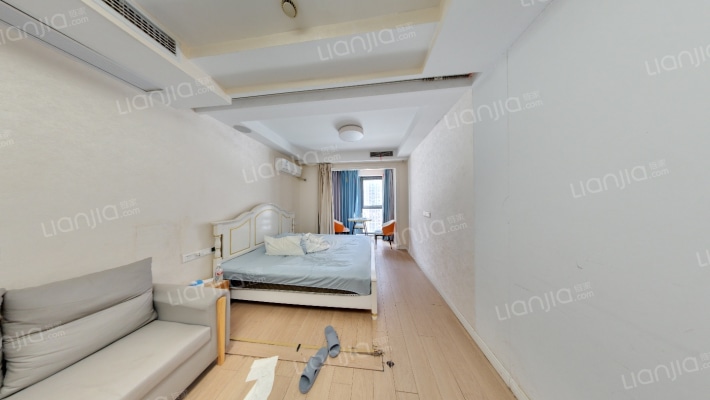 吾悦广场二手房实景图