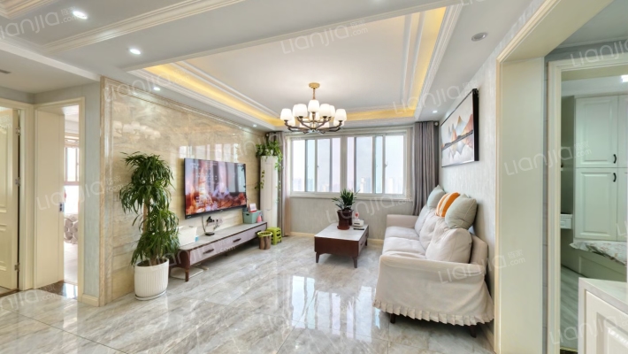 欢乐广场二手房实景图