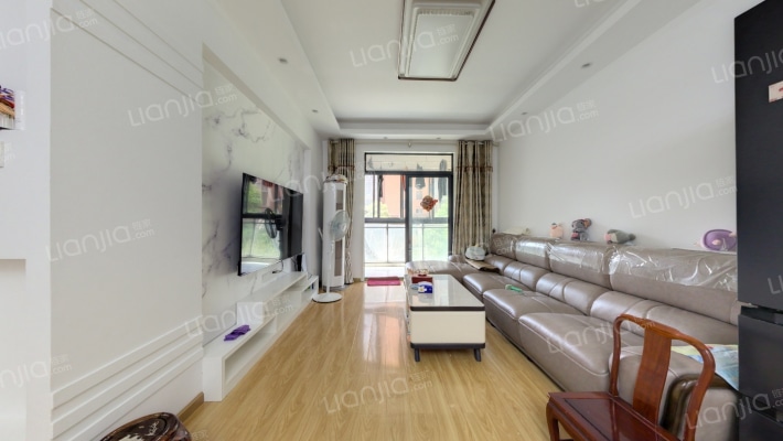 圣诚和园二手房实景图