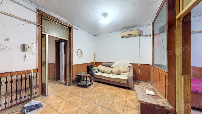 苇湾社区西区二手房实景图