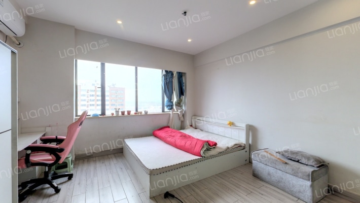 金桥国际二手房实景图