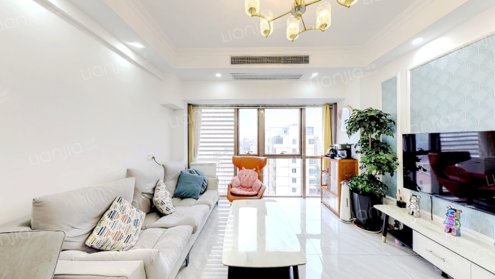 明园蔚蓝府二手房实景图