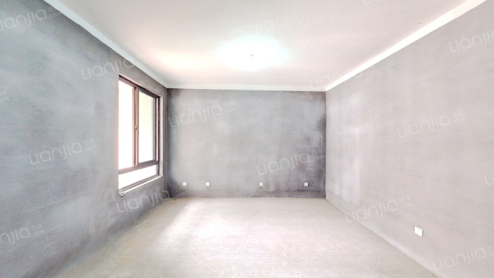 中地·镜水湾二手房实景图