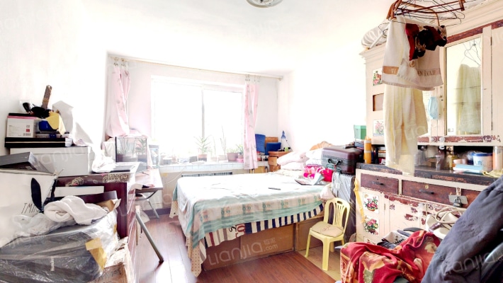 79中广电中心二手房实景图